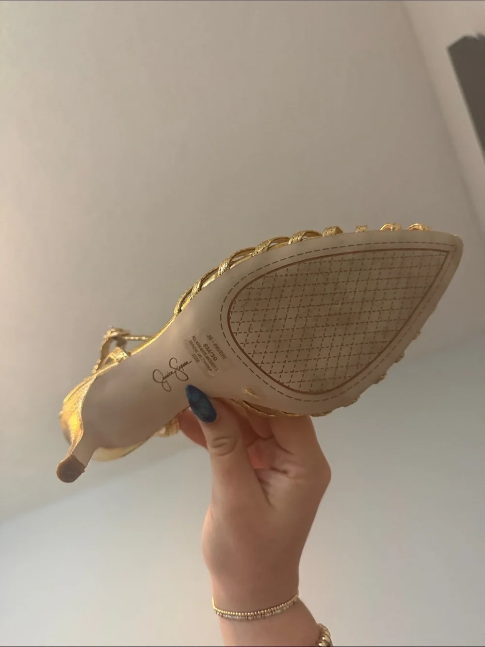 Jessica Simpson Women’s Paveri Pump in Gold - Picture 8 of 10